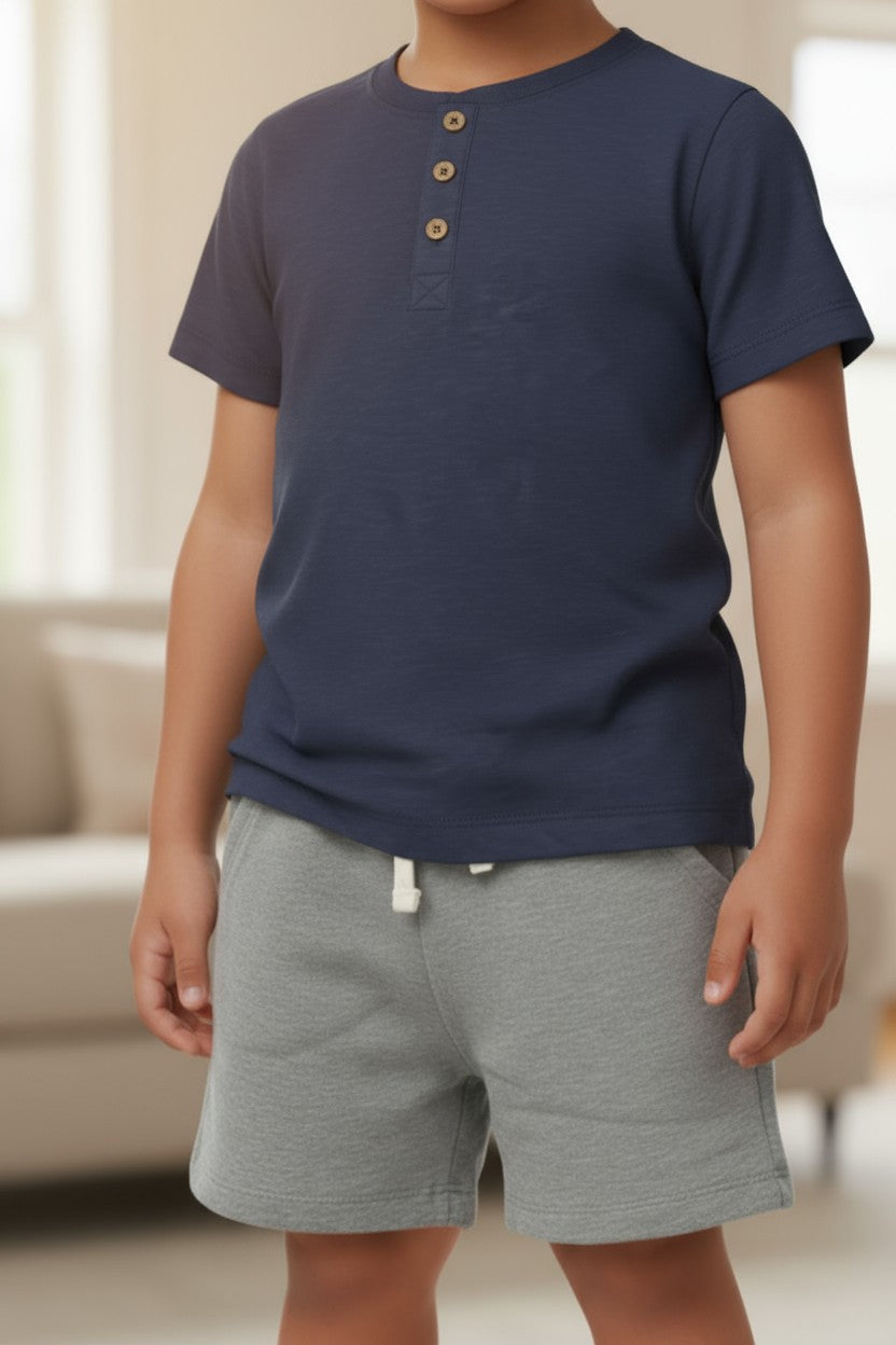 Tommy Bahama Boys’ 4-Piece Outfit Set – 2 Years (2 Tees & 2 Shorts)